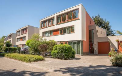 Albaststraat 15