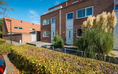 Nieuw-Caled. 48