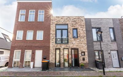 Polykarp Kuschstraat 8