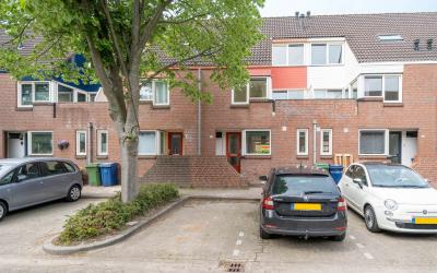 Middenhof 139