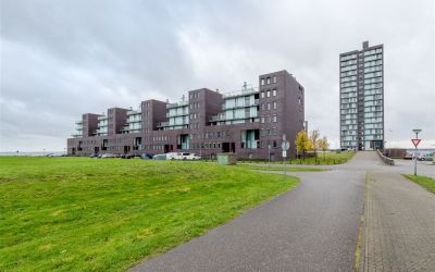 veerkade 10 1357 pk almere