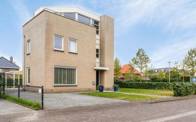 Aresstraat 2