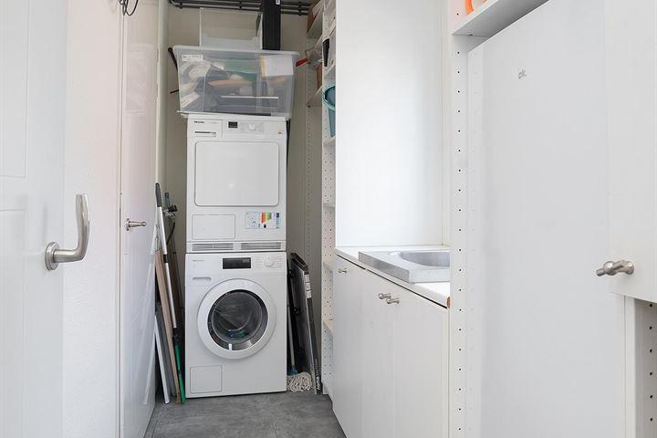 Vrijstaande woning te koop: Nikestraat 3, Almere