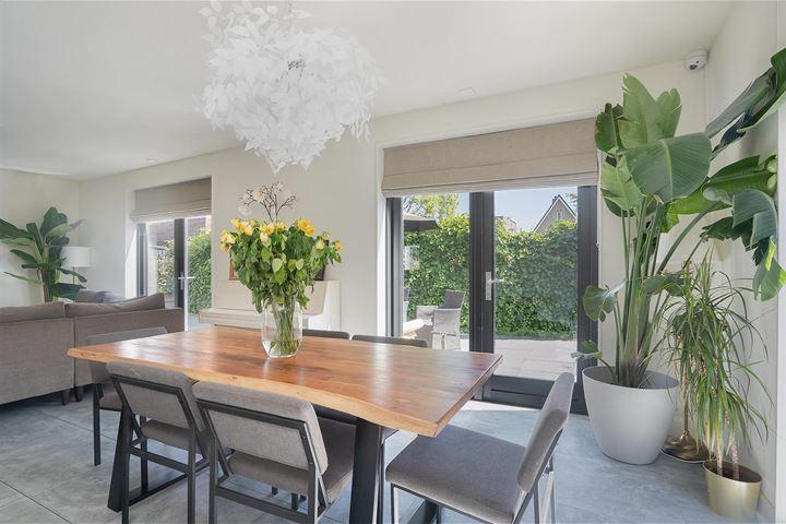Vrijstaande woning te koop: Nikestraat 3, Almere