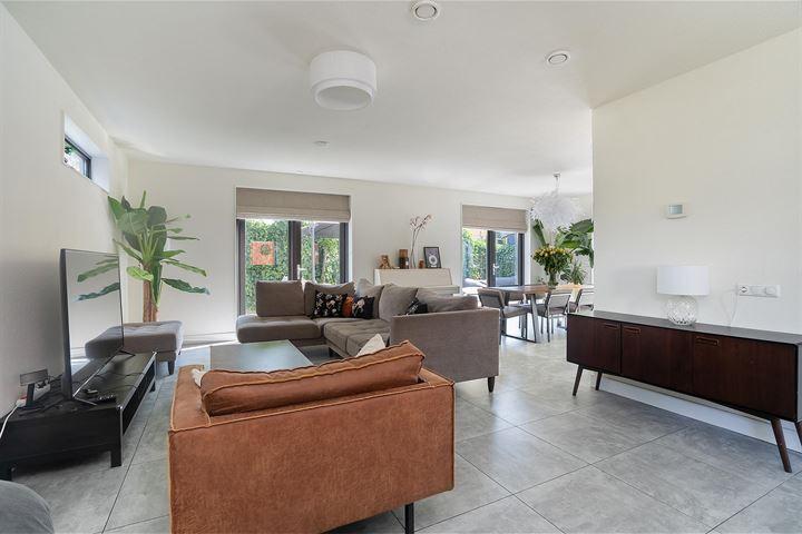 Vrijstaande woning te koop: Nikestraat 3, Almere
