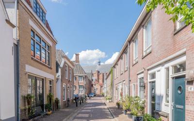 Middenstraat 69