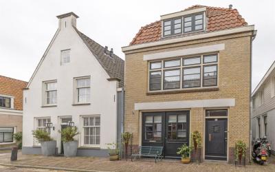 Middenstraat 44