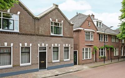 Kerkstraat 10