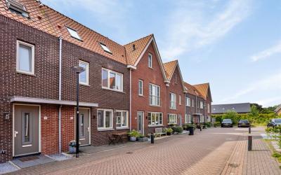 Angstelhof 13
