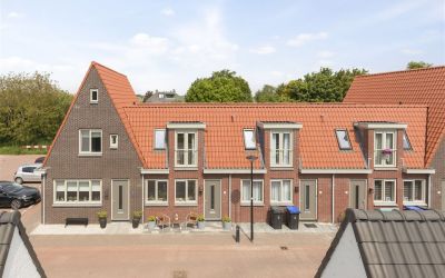 Angstelhof 25