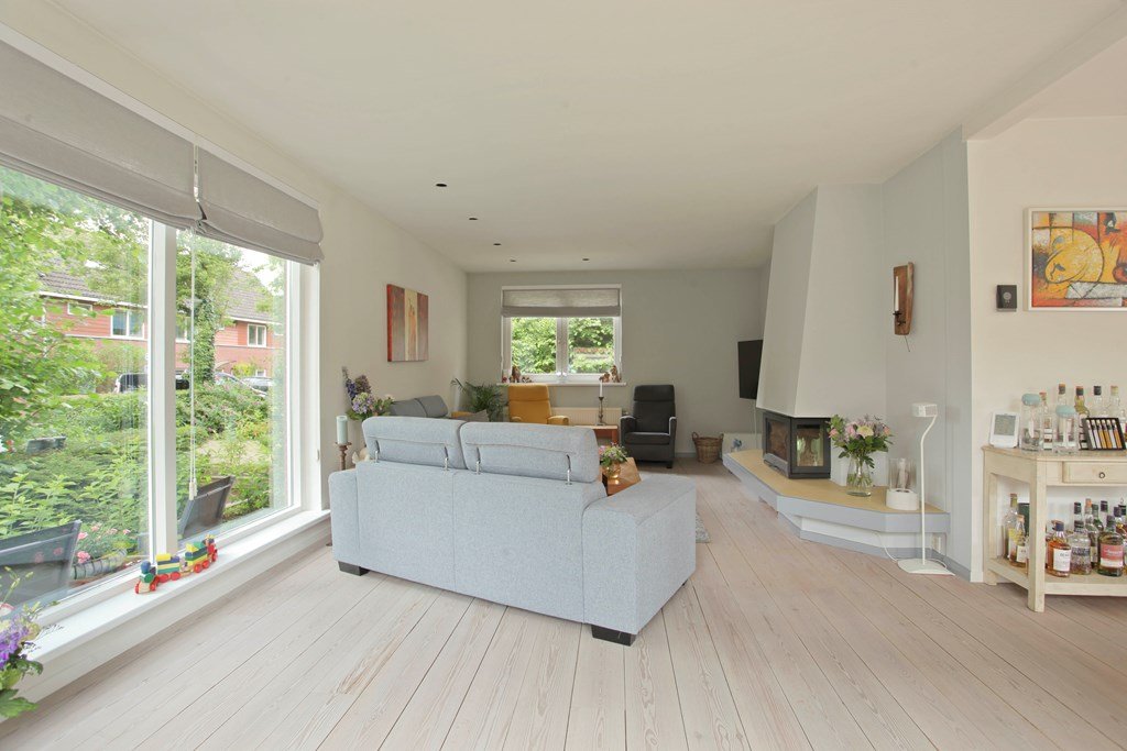 Twee-onder-één-kap te koop: Prins Mauritsstraat 7, Baambrugge