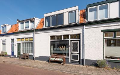 Kruislaan 25