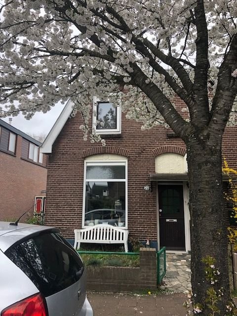 Twee-onder-één-kap te koop: Bijlstraat 73, Bussum