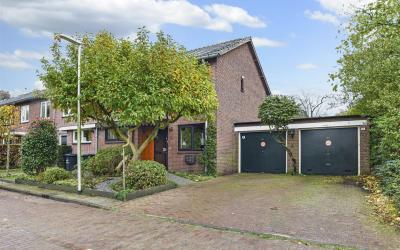 Esther de B. 6