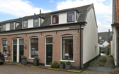 Huizerpoort. 9