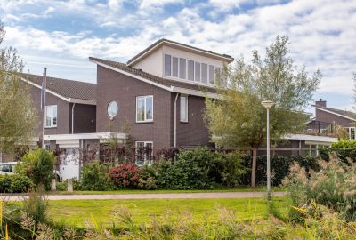 Tamboer 15