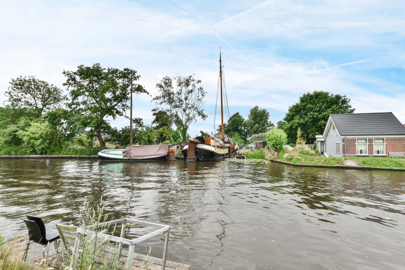 Twee-onder-één-kap te koop: Kromme Mijdrecht 28, De Hoef