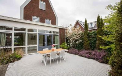 Middencirke. 1