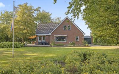 Hoofdweg 56