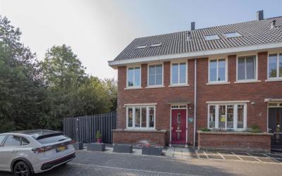 Zwanebloemw. 1