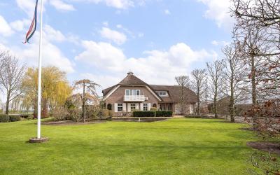 Aalsmeerder. 926