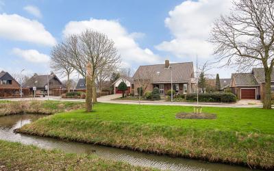Hoogvlietkade 1