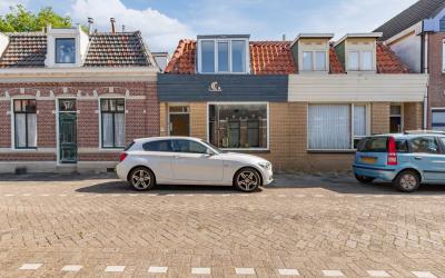 Vooruitstra. 67