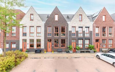 Voorbuurt 48