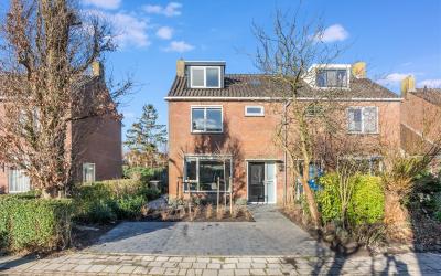 Raadhuisstr. 7