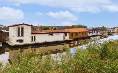 Ringdijk 13-AR