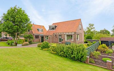 Kanaaldijk 9