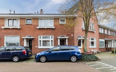 Bachstraat 16