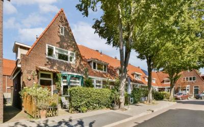 Zwaardemake. 25