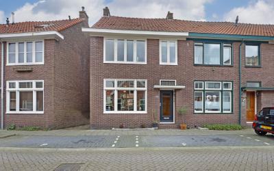 Zwaardemake. 10