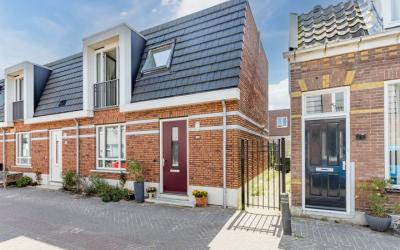 Schoolmeestersstraat 22