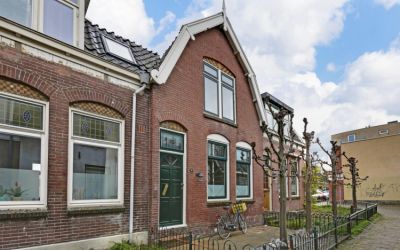 Halstraat 11