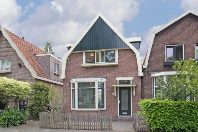 Pieter Jelles Troelstralaan 131