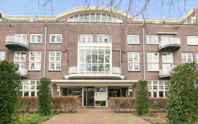 Dr. C.W.H. van Raaltenpark 13