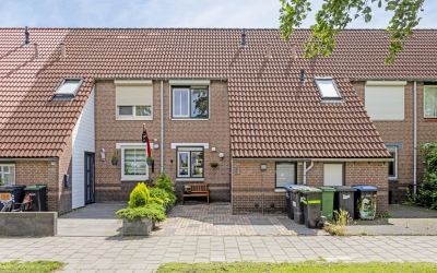 Oldebroekst. 37