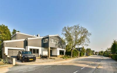 Noordeinde 72