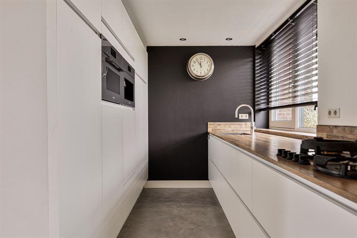 Tussenwoning te koop: Vaartdijk 3R, Wormerveer