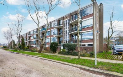 Zwaluwstraat 28