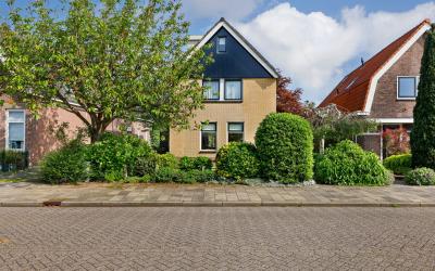 Dorpsstraat 327