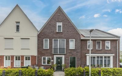 Cornelis G.. 12