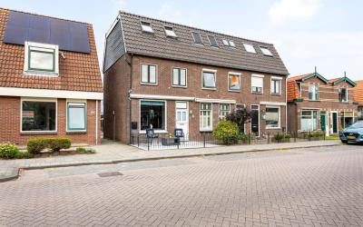 Dorpsstraat 484