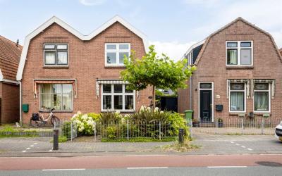 Dorpsstraat 804