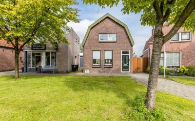 Dorpsstraat 924