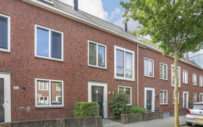 Zwarte Ring 180