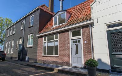Brugstraat 16