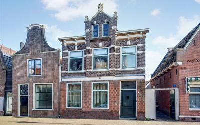 Kaasmarkt 15